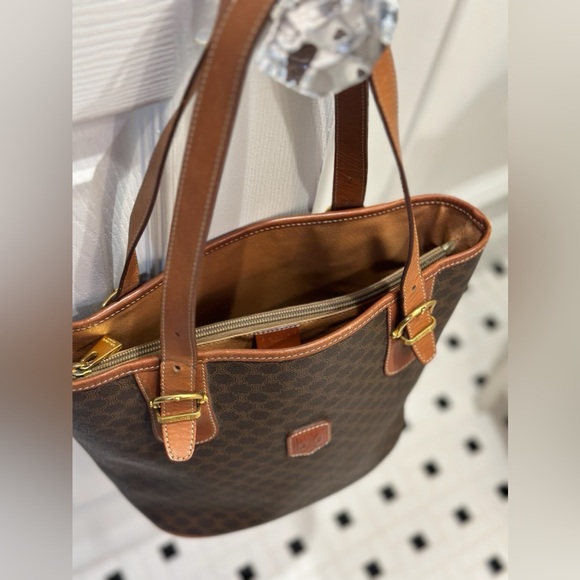 Celine Macadem Triomphe Vintage Leather Bucket Tote Bag - Picture 3 of 13